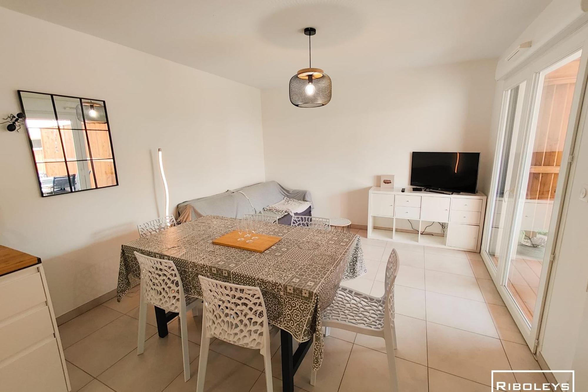 Villa T3 Climatisee En Residence Avec Piscine В'яс Екстер'єр фото