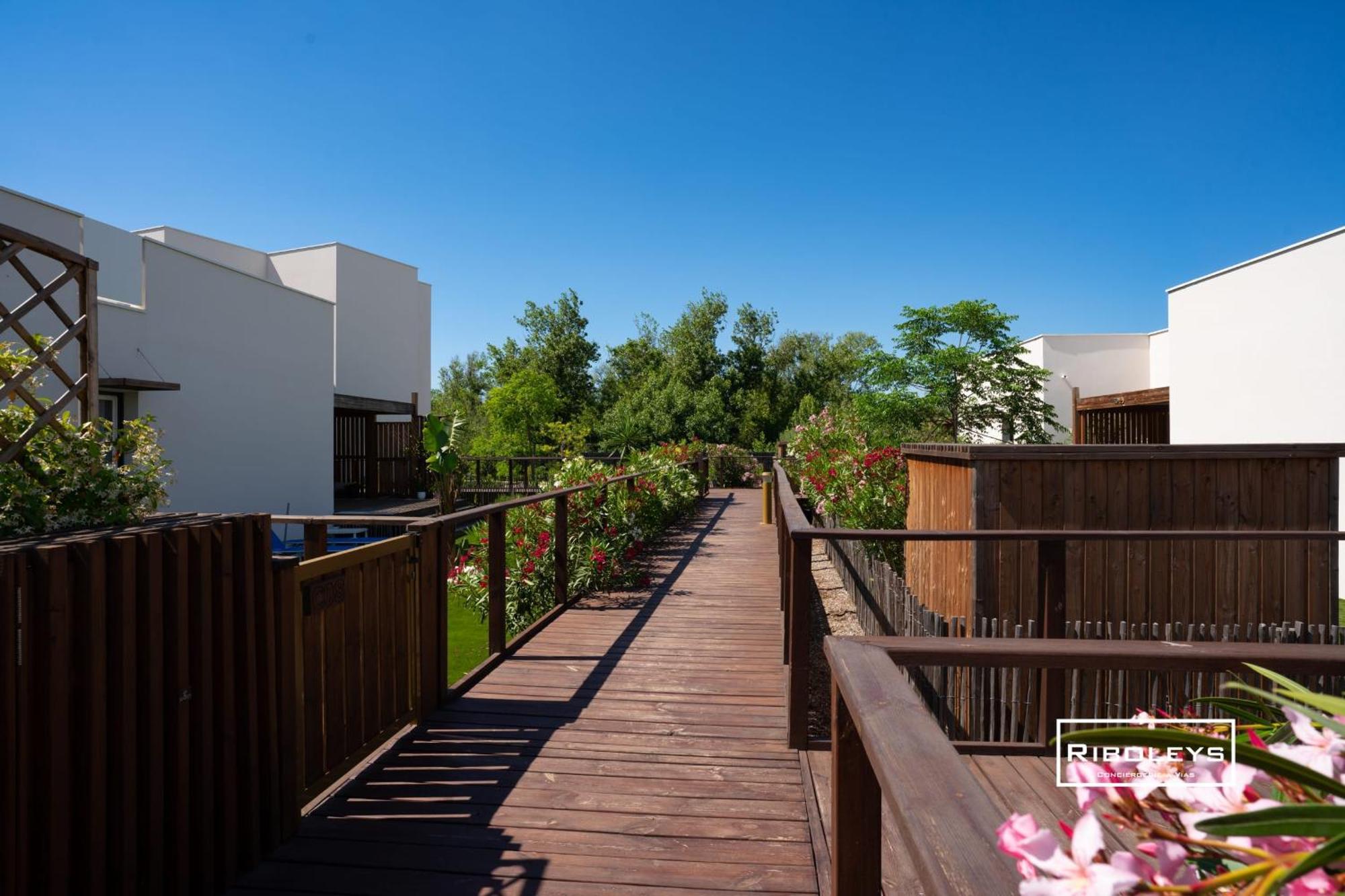 Villa T3 Climatisee En Residence Avec Piscine В'яс Екстер'єр фото